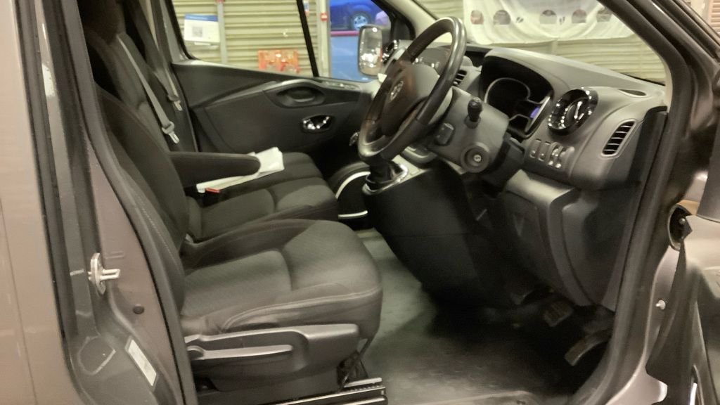Used Vauxhall Vivaro 2019 for sale - 77464009: Photo 10
