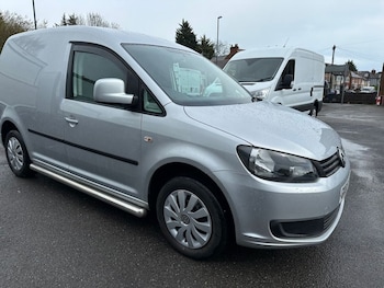 Used Volkswagen Caddy 2015 for sale - 78330047: Photo