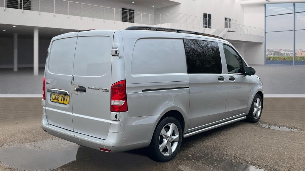 Used Mercedes-Benz Vito 2016 for sale - 77991372: Photo 4