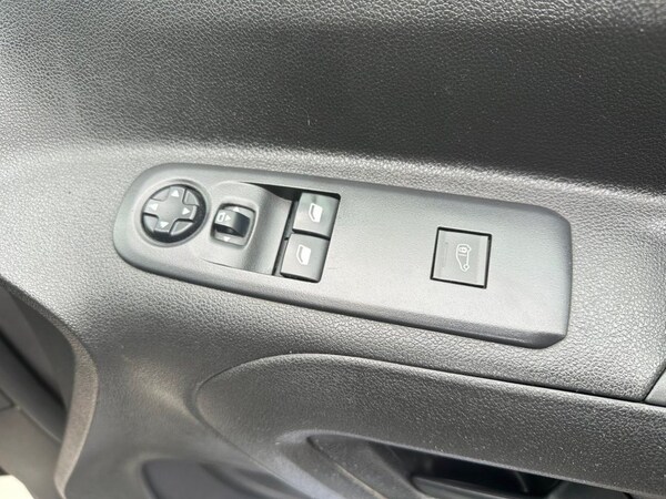 Used Peugeot Partner 2021 for sale - 76132518: Photo 23