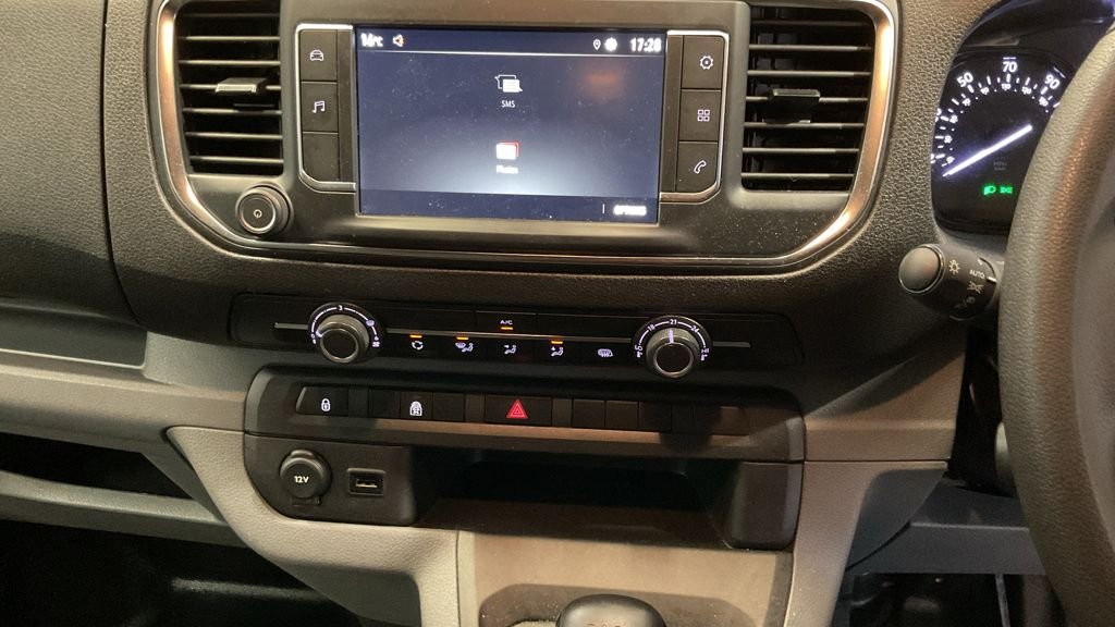 Used Vauxhall Vivaro 2019 for sale - 77483469: Photo 13