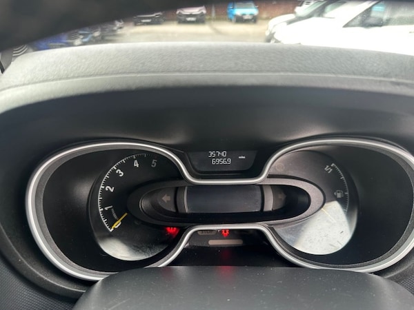Used Vauxhall Vivaro 2016 for sale - 75630430: Photo 10