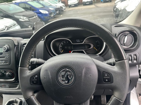 Used Vauxhall Vivaro 2016 for sale - 75630430: Photo 12