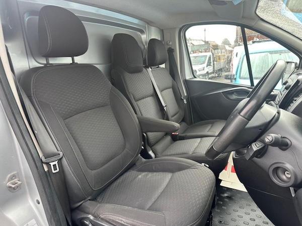 Used Vauxhall Vivaro 2016 for sale - 75630430: Photo 13