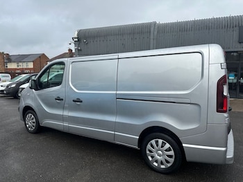 Used Vauxhall Vivaro 2016 for sale - 75630430: Photo