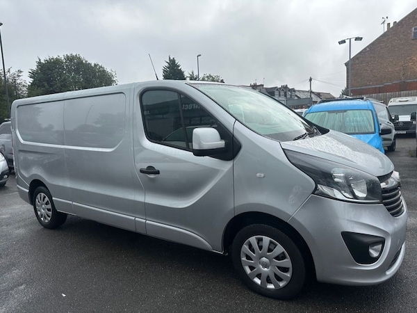 Used Vauxhall Vivaro 2016 for sale - 75630430: Photo 8