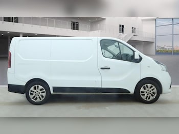 Used Renault Trafic 2017 for sale - 77133276: Photo