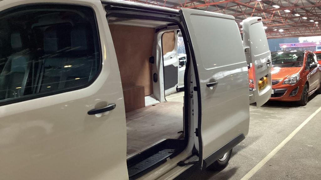 Used Peugeot Expert 2020 for sale - 77139931: Photo 20