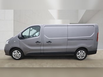 Used Renault Trafic 2017 for sale - 79518119: Photo
