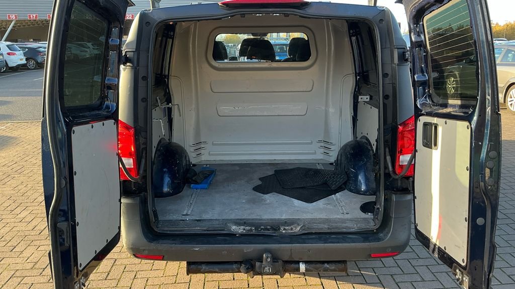 Used Mercedes-Benz Vito 2015 for sale - 76482449: Photo 12