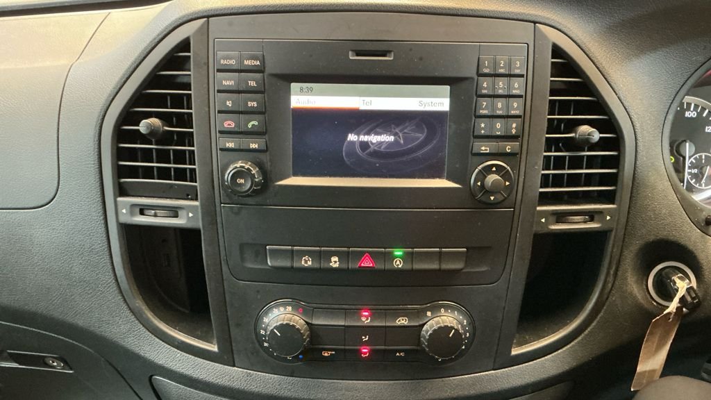 Used Mercedes-Benz Vito 2015 for sale - 76482449: Photo 5