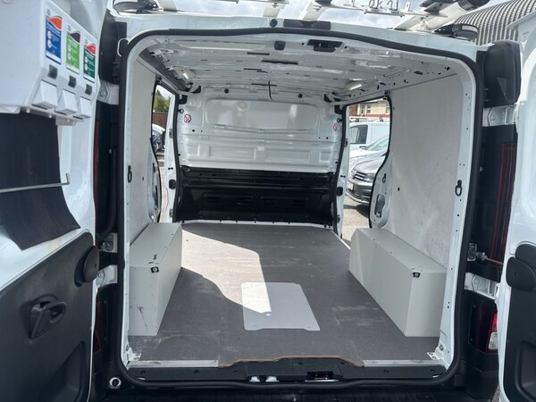 Used Vauxhall Vivaro 2016 for sale - 76223791: Photo 20