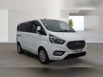 Used Ford Tourneo Custom 2018 for sale - 78650169: Photo