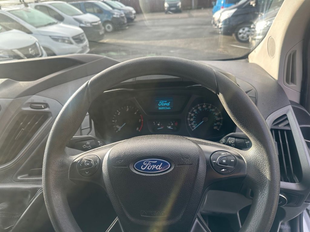 Used Ford Transit Custom 2015 for sale - 76698344: Photo 13