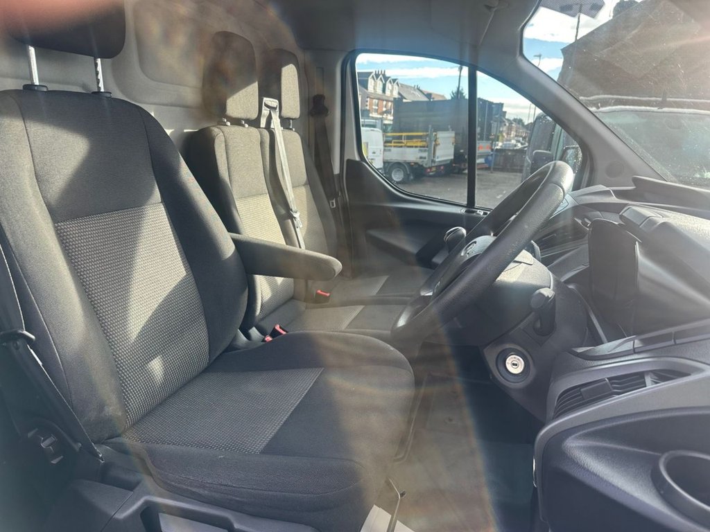 Used Ford Transit Custom 2015 for sale - 76698344: Photo 15