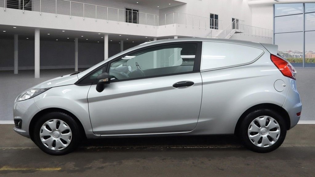 Used Ford Fiesta 2016 for sale - 77636777: Photo 4