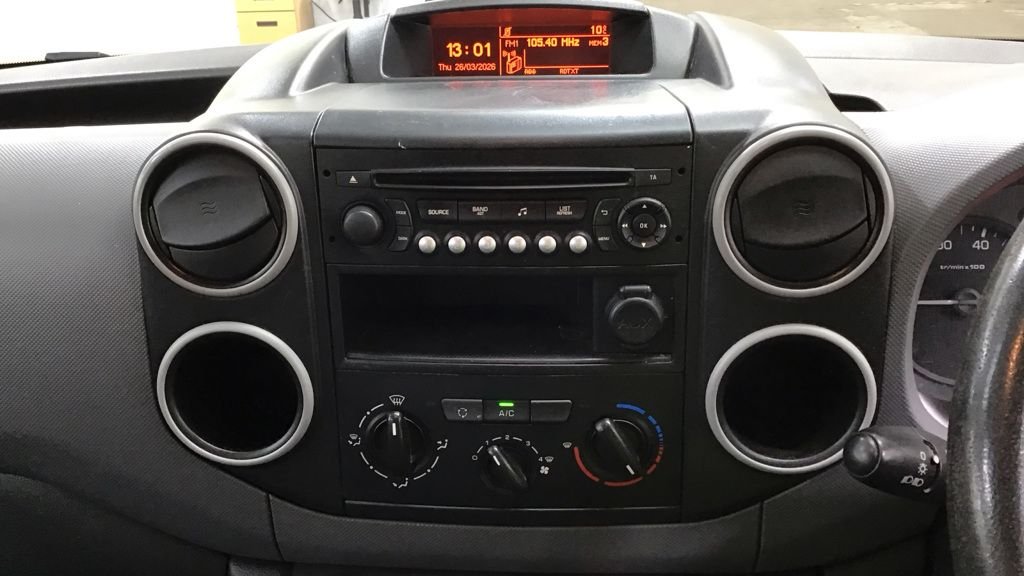 Used Peugeot Partner 2015 for sale - 78117395: Photo 7