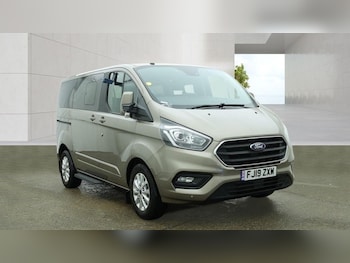 Used Ford Tourneo Custom 2019 for sale - 78501216: Photo