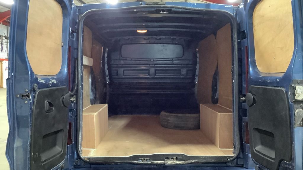 Used Vauxhall Vivaro 2017 for sale - 77145719: Photo 17