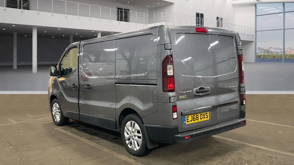 Used Renault Trafic 2018 for sale - 76317145: Photo 25