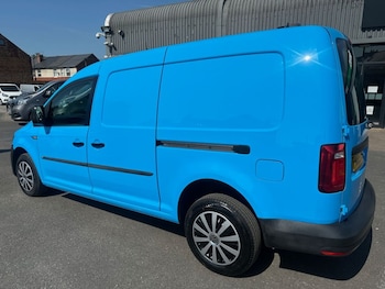 Used Volkswagen Caddy Maxi 2015 for sale - 78726294: Photo