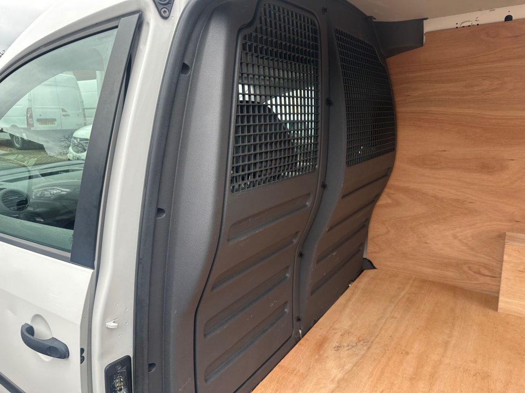 Used Volkswagen Caddy 2014 for sale - 77534193: Photo 24