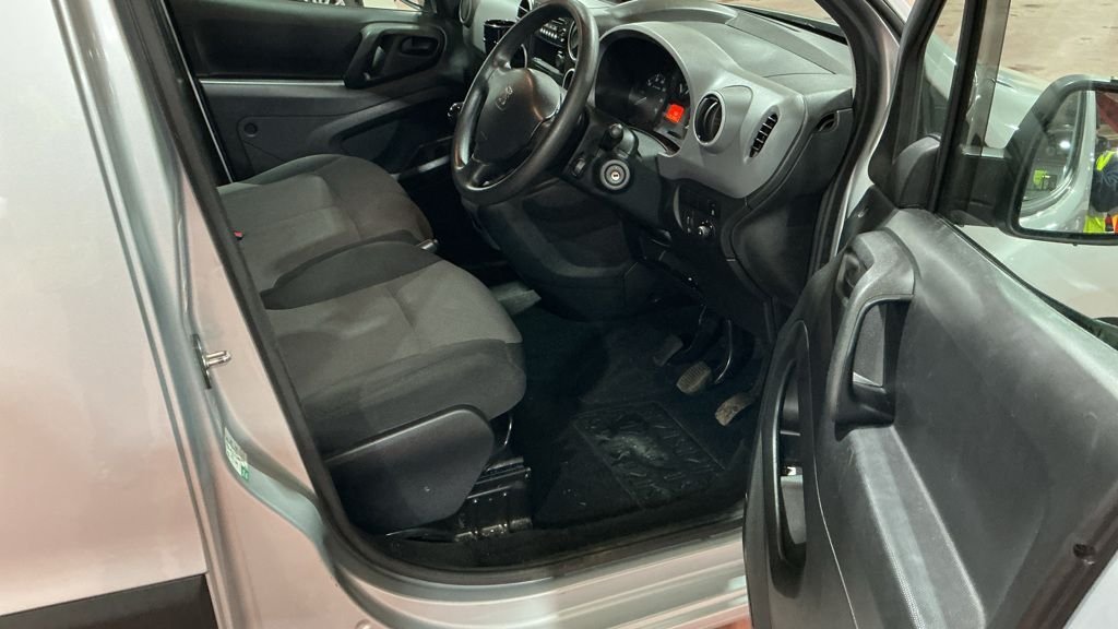Used Peugeot Partner 2017 for sale - 77920033: Photo 14