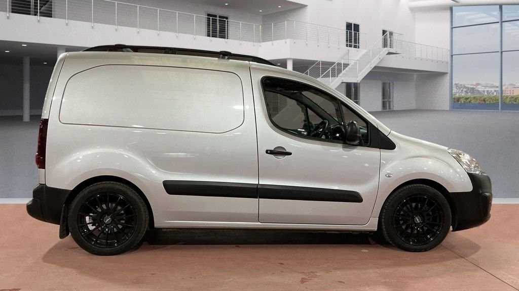 Used Peugeot Partner 2017 for sale - 77920033: Photo 6