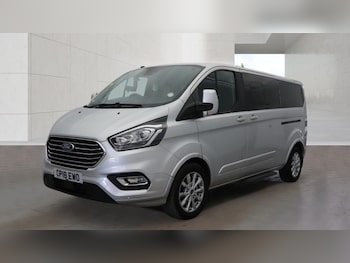 Used Ford Tourneo Custom 2018 for sale - 78232810: Photo