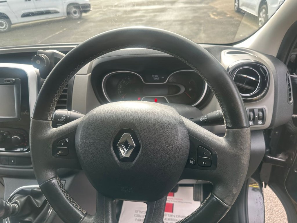 Used Renault Trafic 2017 for sale - 77232059: Photo 14