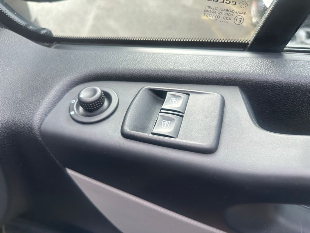 Used Renault Trafic 2017 for sale - 77232059: Photo 20