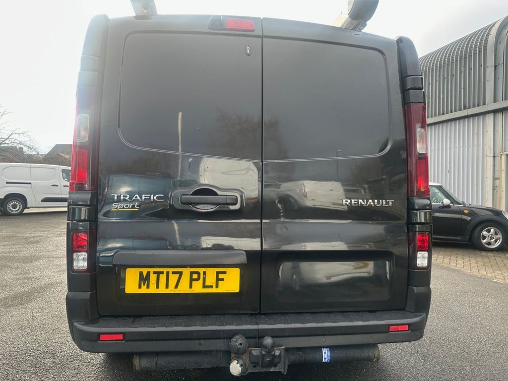 Used Renault Trafic 2017 for sale - 77232059: Photo 6