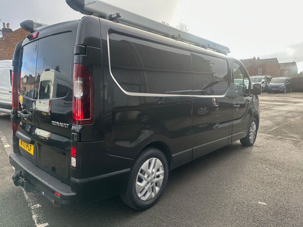 Used Renault Trafic 2017 for sale - 77232059: Photo 7