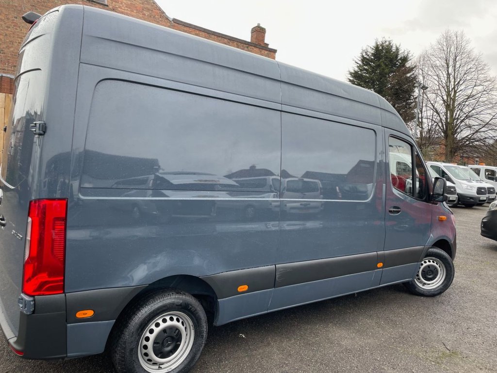 Used Mercedes-Benz Sprinter 2018 for sale - 76591173: Photo 11