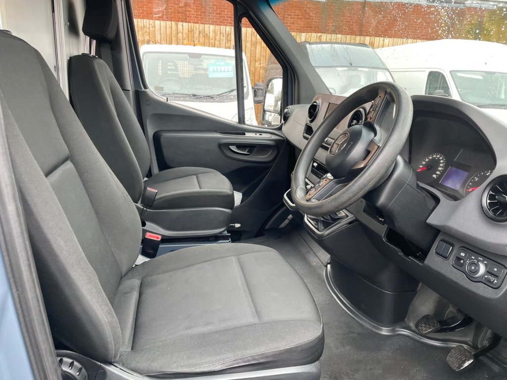 Used Mercedes-Benz Sprinter 2018 for sale - 76591173: Photo 13