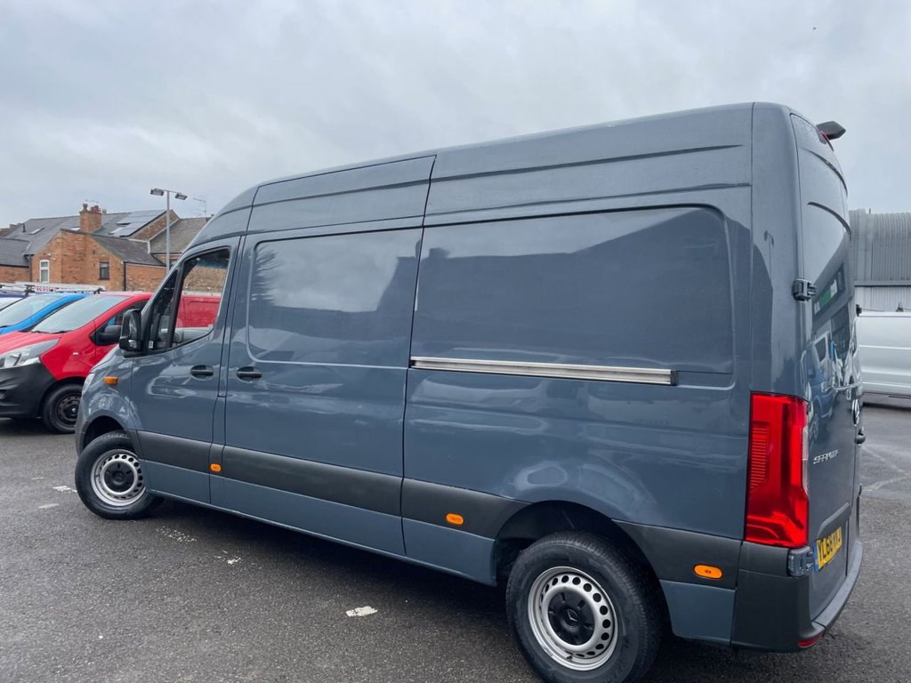 Used Mercedes-Benz Sprinter 2018 for sale - 76591173: Photo 9