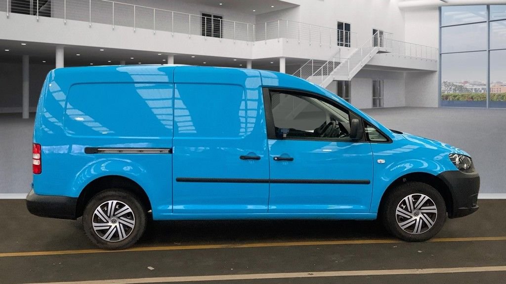 Used Volkswagen Caddy 2015 for sale - 77636776: Photo 4