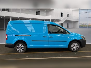 Used Volkswagen Caddy 2015 for sale - 77636776: Photo