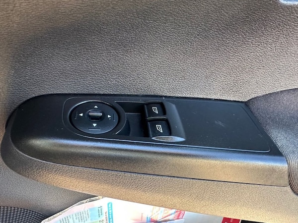 Used Ford Transit Courier 2016 for sale - 76203139: Photo 18