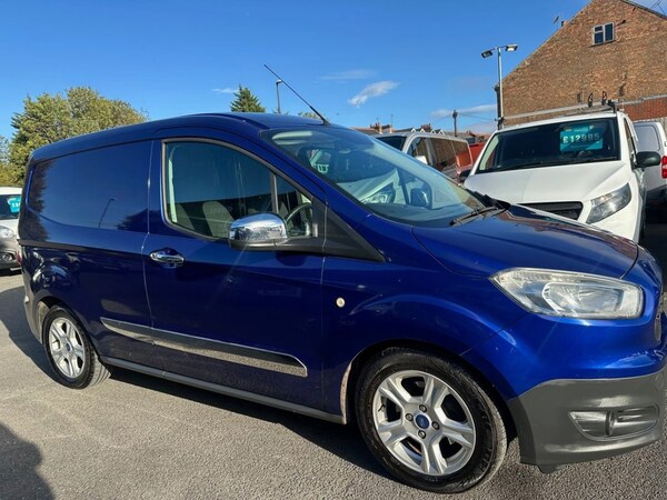 Used Ford Transit Courier 2016 for sale - 76203139: Photo 3