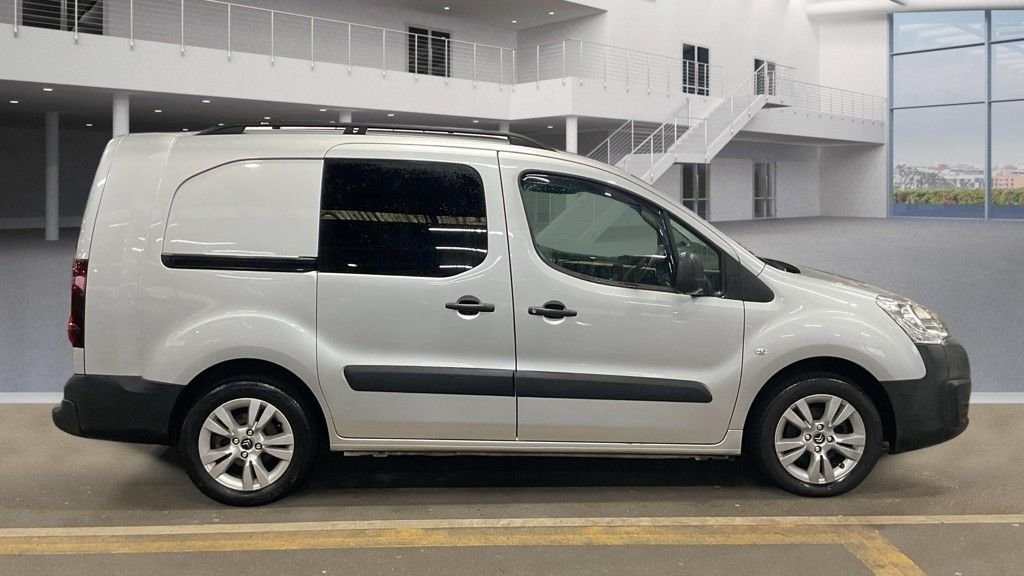 Used Citroen Berlingo 2018 for sale - 77547601: Photo 8