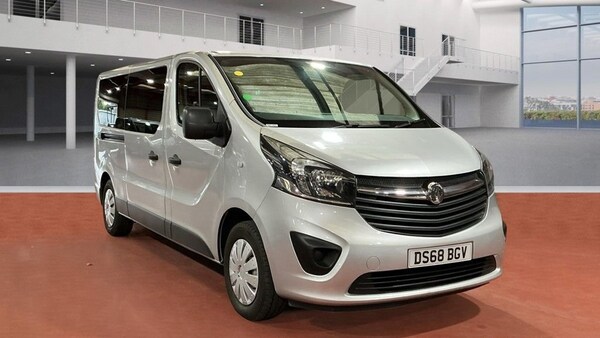Used Vauxhall Vivaro 2018 for sale - 76250182: Photo 3