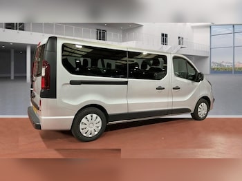 Used Vauxhall Vivaro 2018 for sale - 76250182: Photo 4