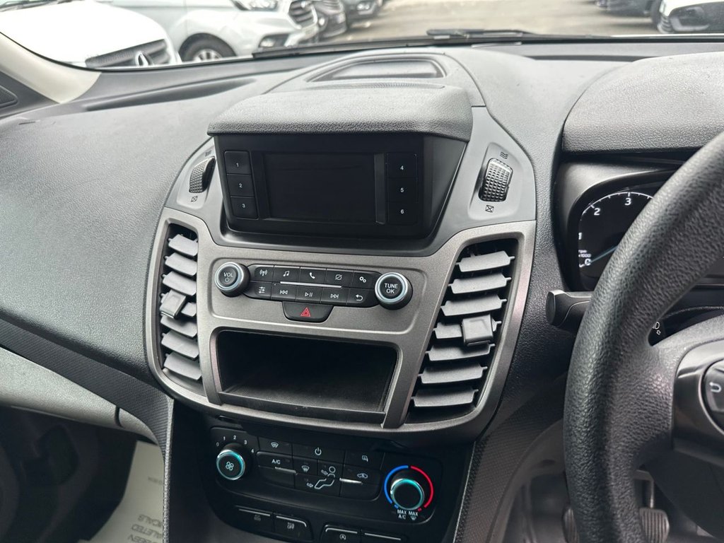 Used Ford Transit Connect 2018 for sale - 76286139: Photo 19
