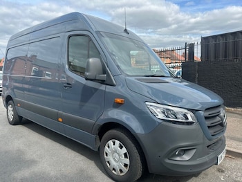 Mercedes-Benz - Sprinter