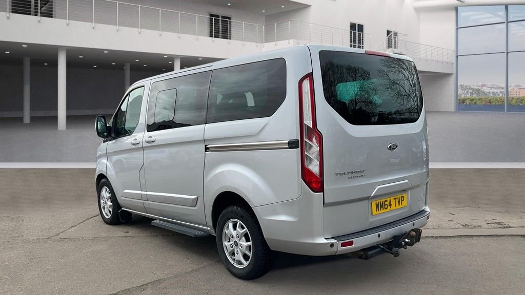 Used Ford Tourneo Custom 2015 for sale - 77941718: Photo 5