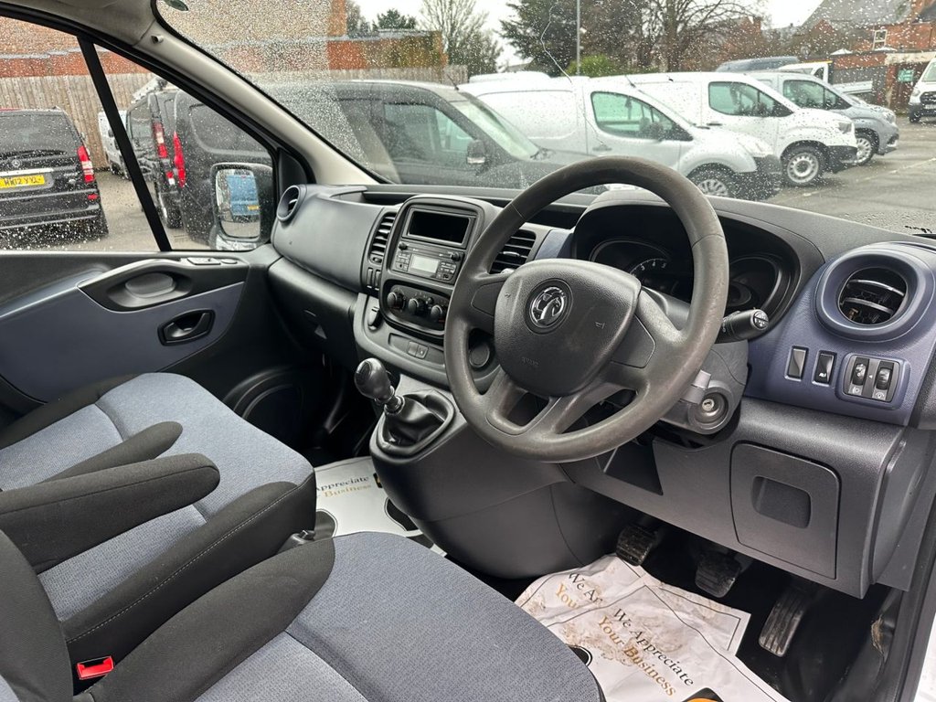 Used Vauxhall Vivaro 2016 for sale - 77302466: Photo 18