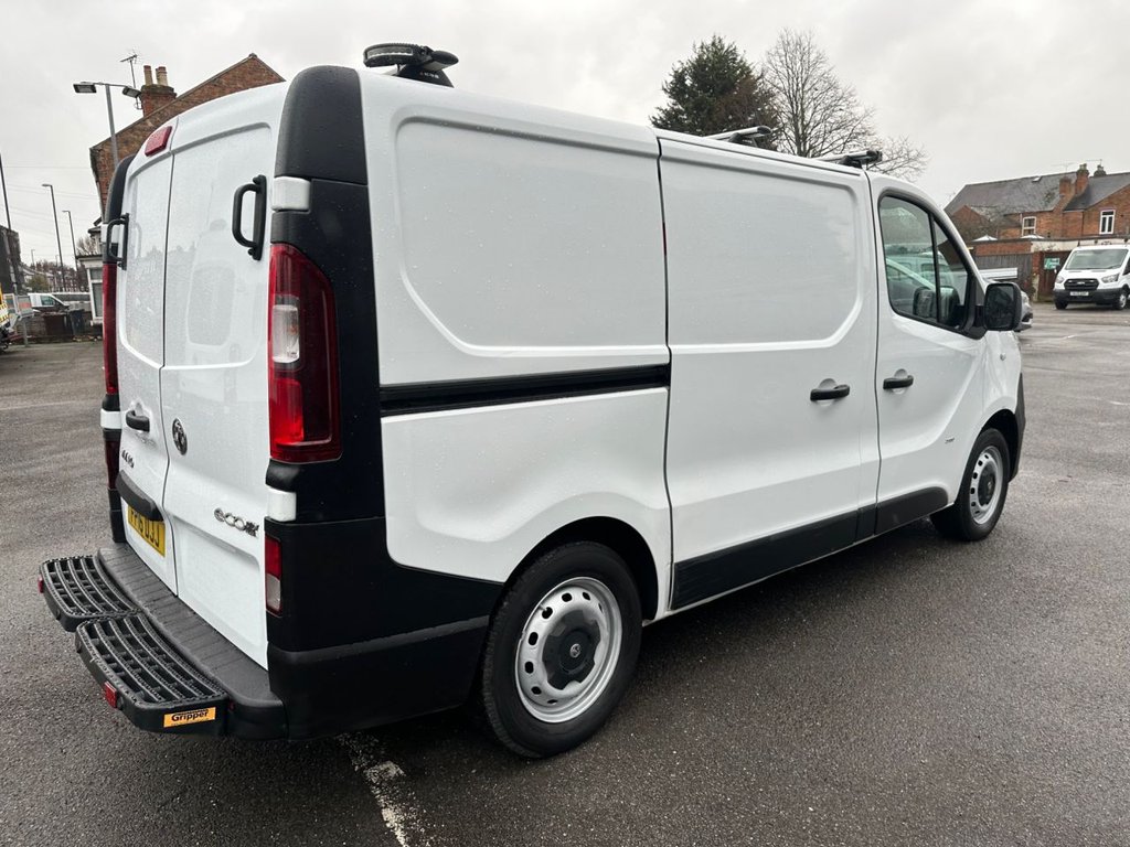 Used Vauxhall Vivaro 2016 for sale - 77302466: Photo 6