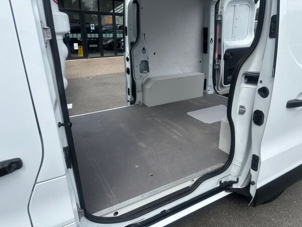 Used Vauxhall Vivaro 2016 for sale - 76223767: Photo 19