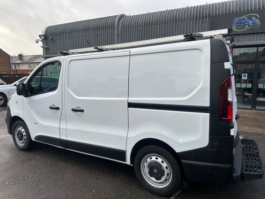Used Vauxhall Vivaro 2016 for sale - 76223767: Photo 4
